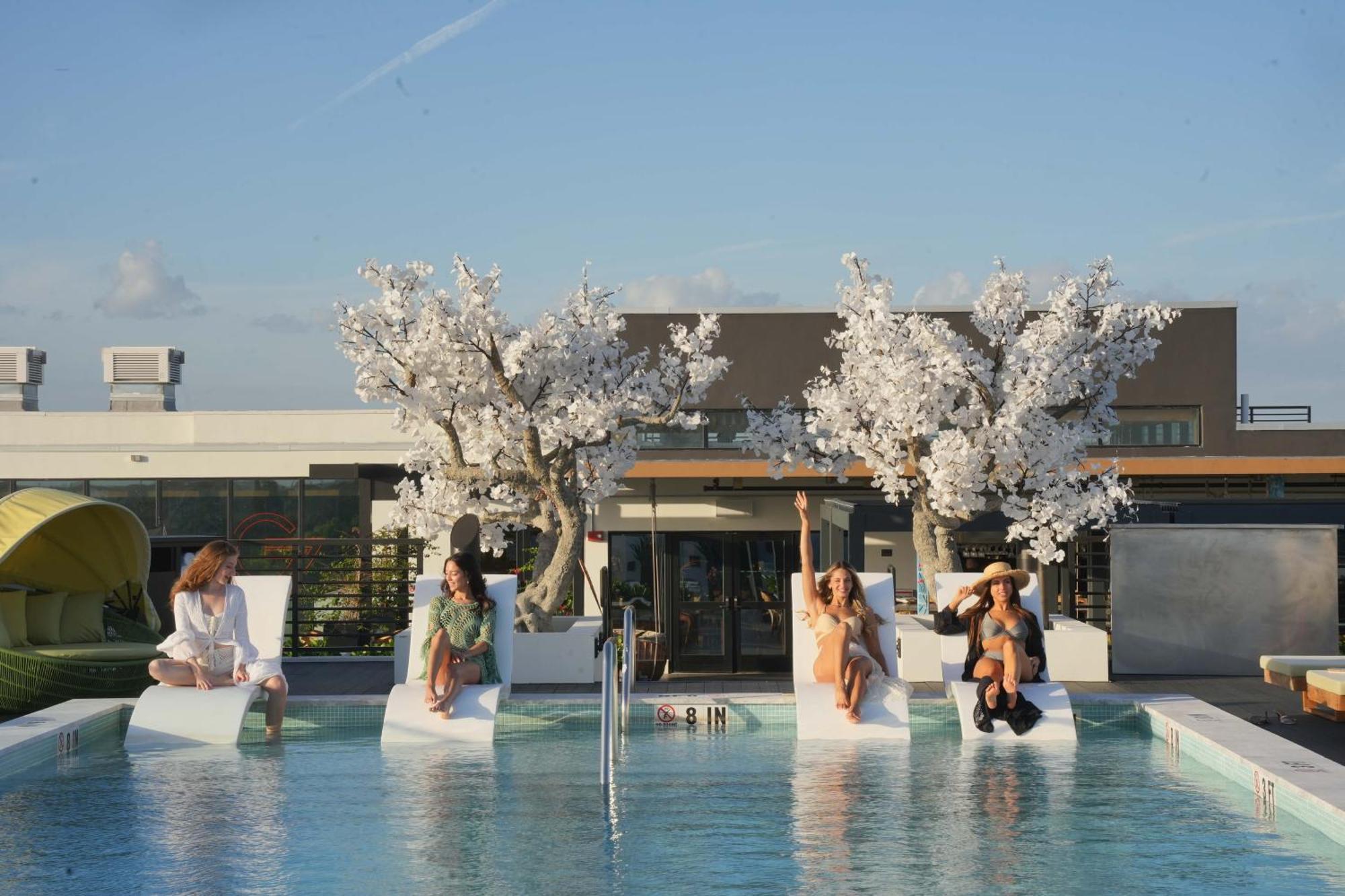 Dolce By Wyndham Hollywood Hotel Eksteriør billede