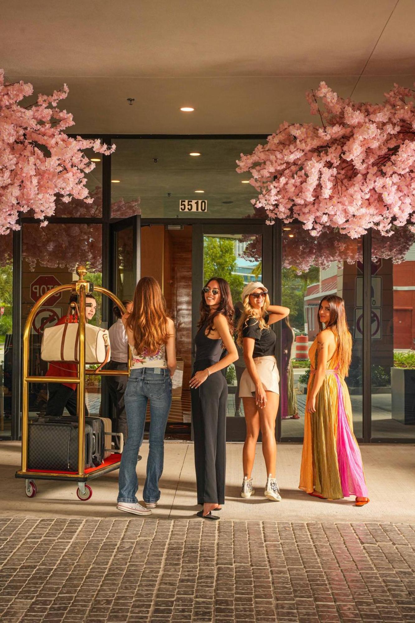 Dolce By Wyndham Hollywood Hotel Eksteriør billede